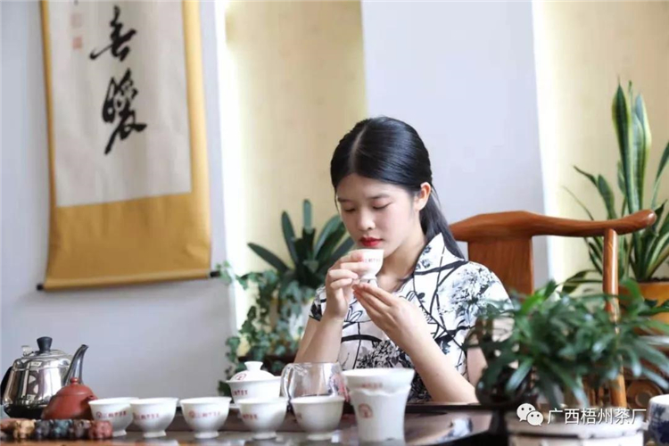 微信圖片_20191025103250_副本.jpg